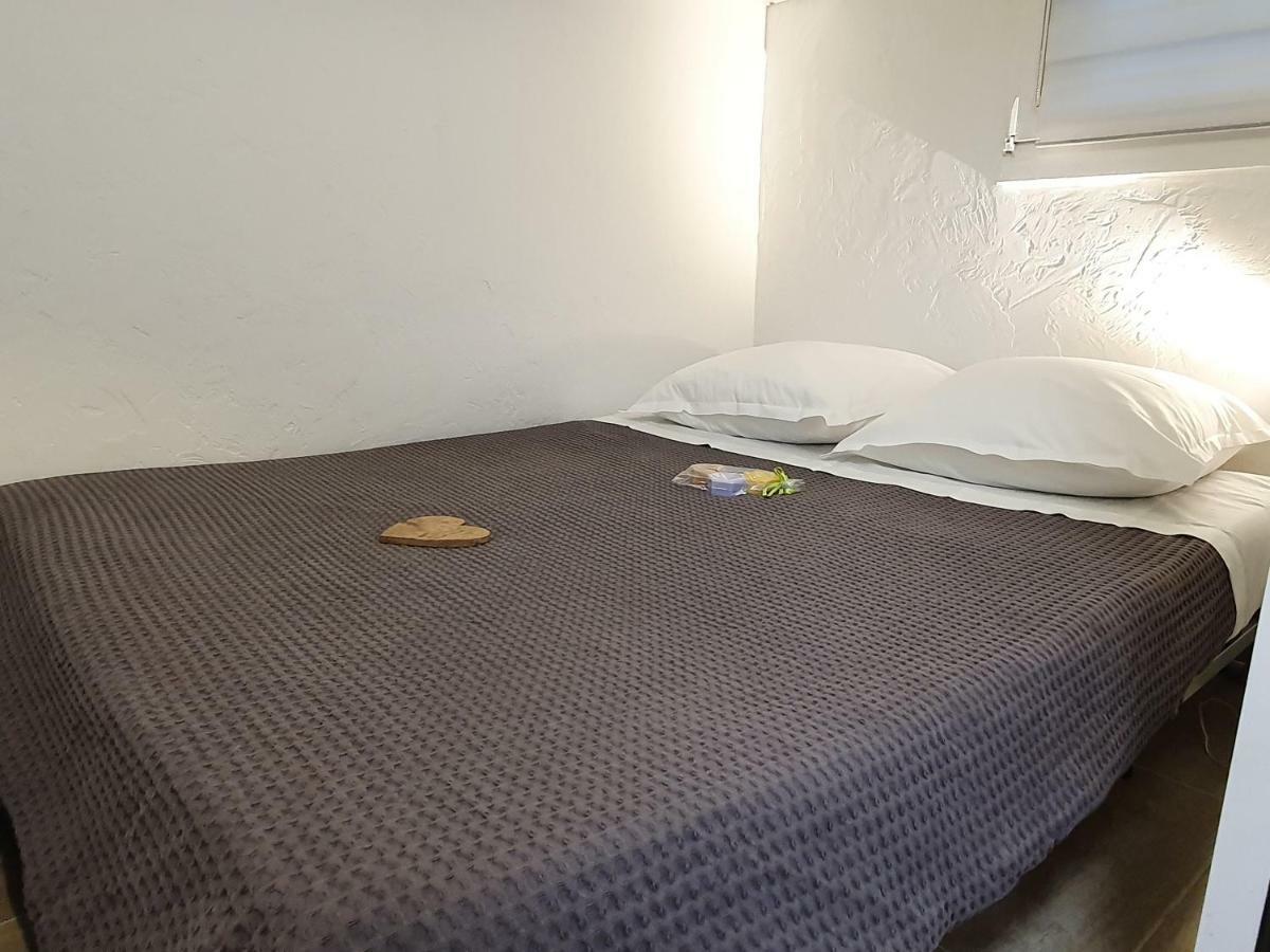 T2 Rez De Jardin Front De Mer 칸느 외부 사진