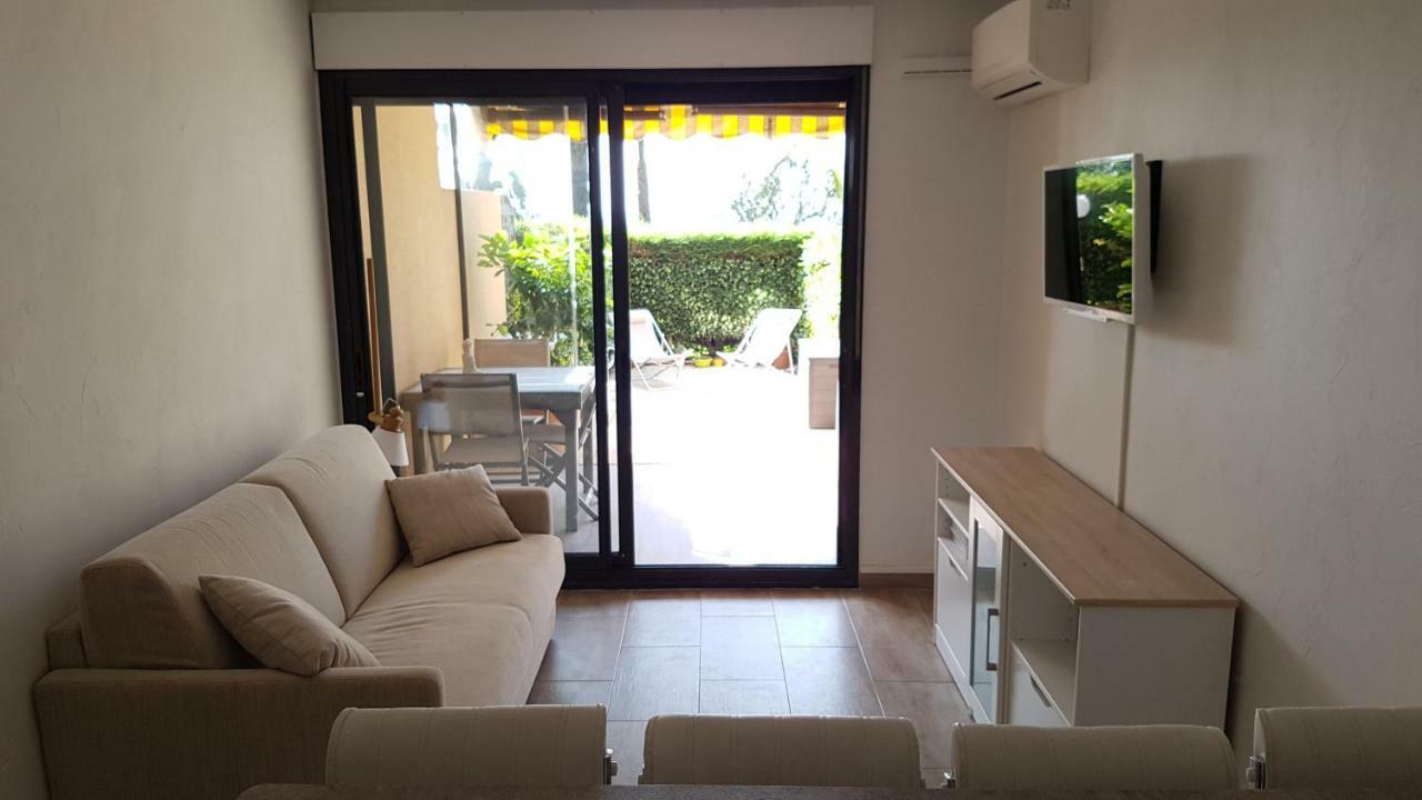 T2 Rez De Jardin Front De Mer 칸느 외부 사진