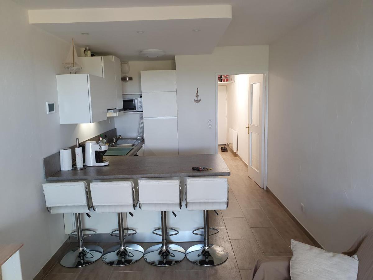 T2 Rez De Jardin Front De Mer 칸느 외부 사진